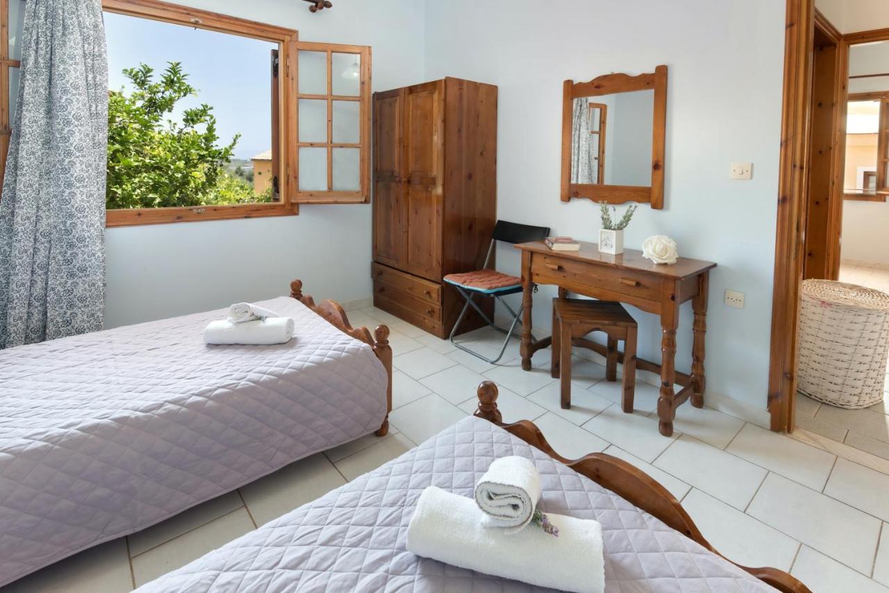 Voula Apartments ガイオス エクステリア 写真