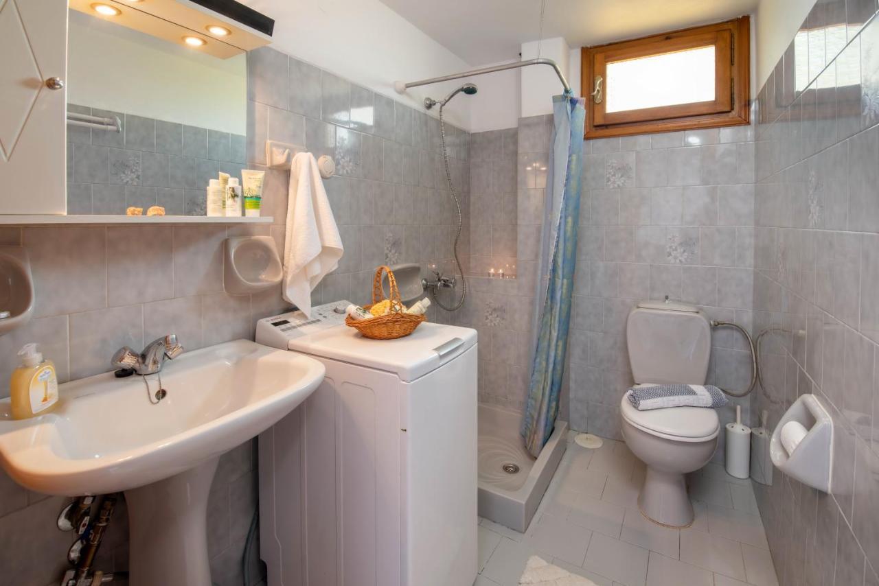 Voula Apartments ガイオス エクステリア 写真