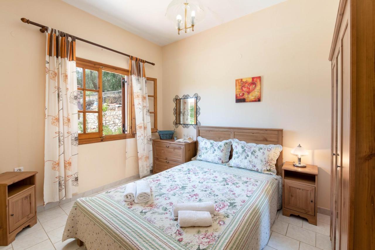 Voula Apartments ガイオス エクステリア 写真